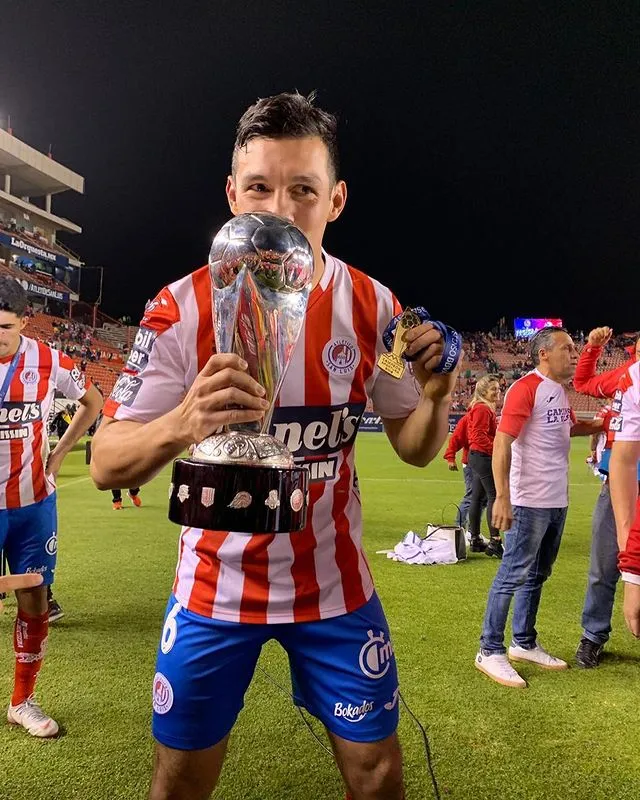 INSTAGRAM: @antonioportales Antonio Portales campeón del Ascenso con San Luis