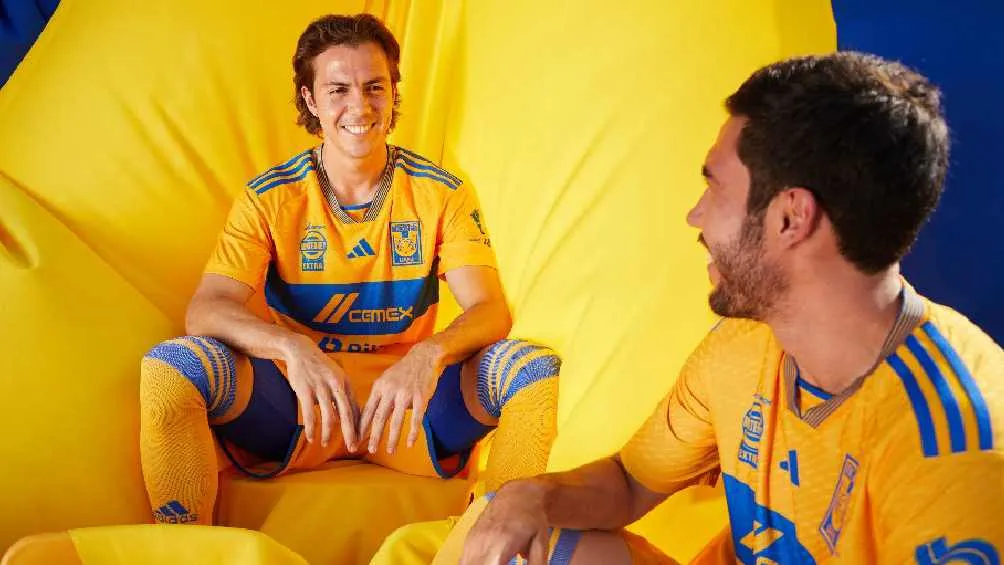 Tigres cambió el patrón en la playera y el cuello