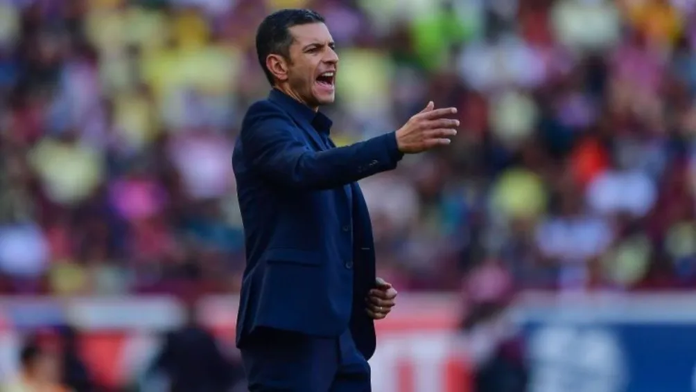 Jimmy Lozano vivirá el interinato con el Tricolor