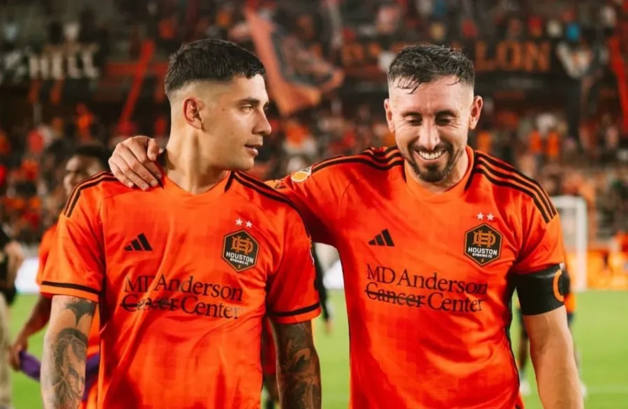 Héctor Herrera con Franco Escobar