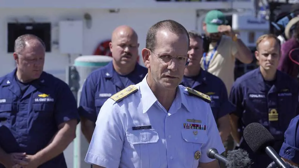 AP John Mauger confirmó la implosión de la nave