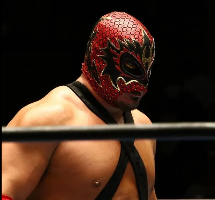 INSTAGRAM: @ReyHechiero Hechiero durante una pelea