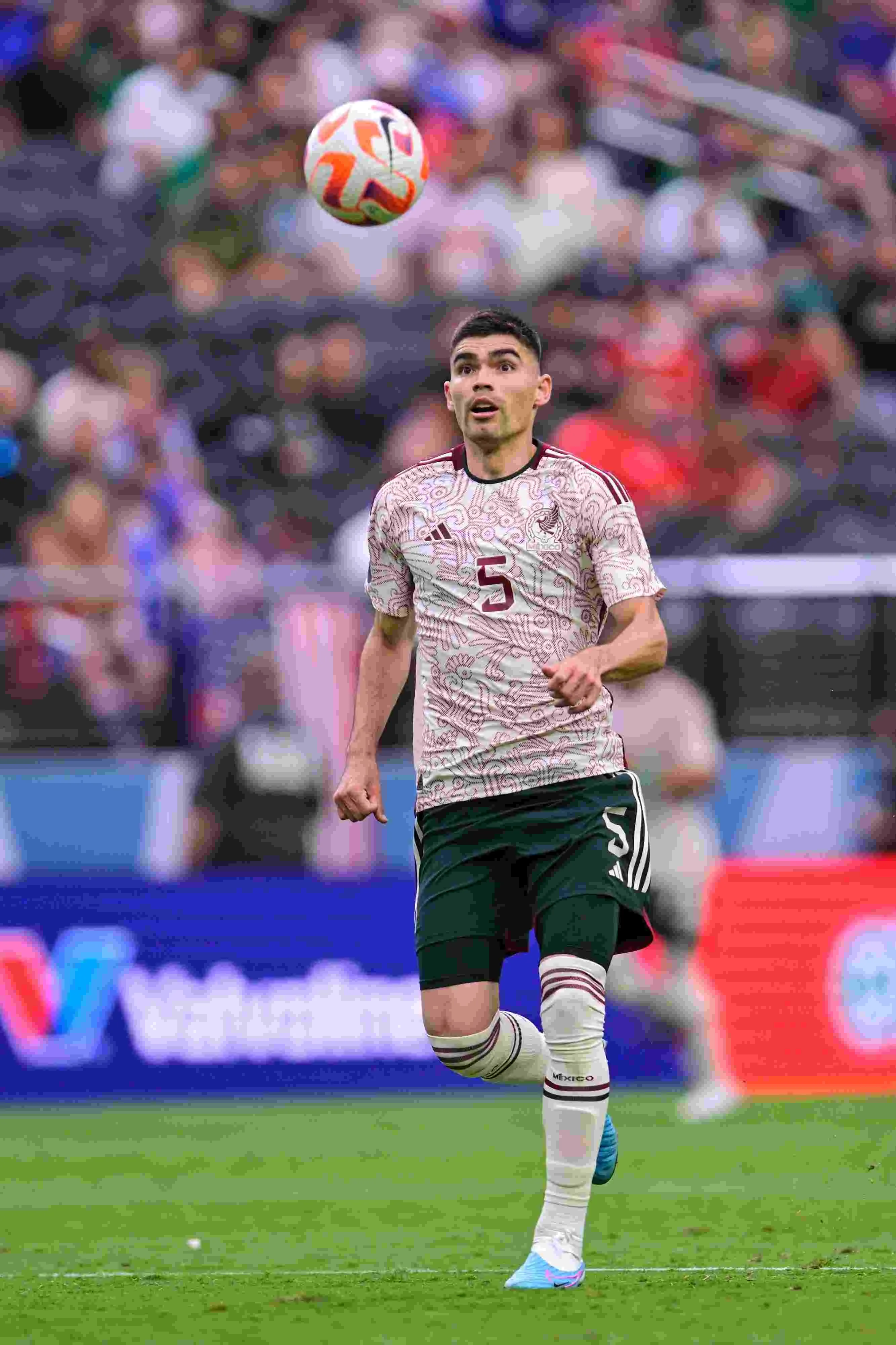 MEXSPORT Johan Vásquez en un juego del Tricolor