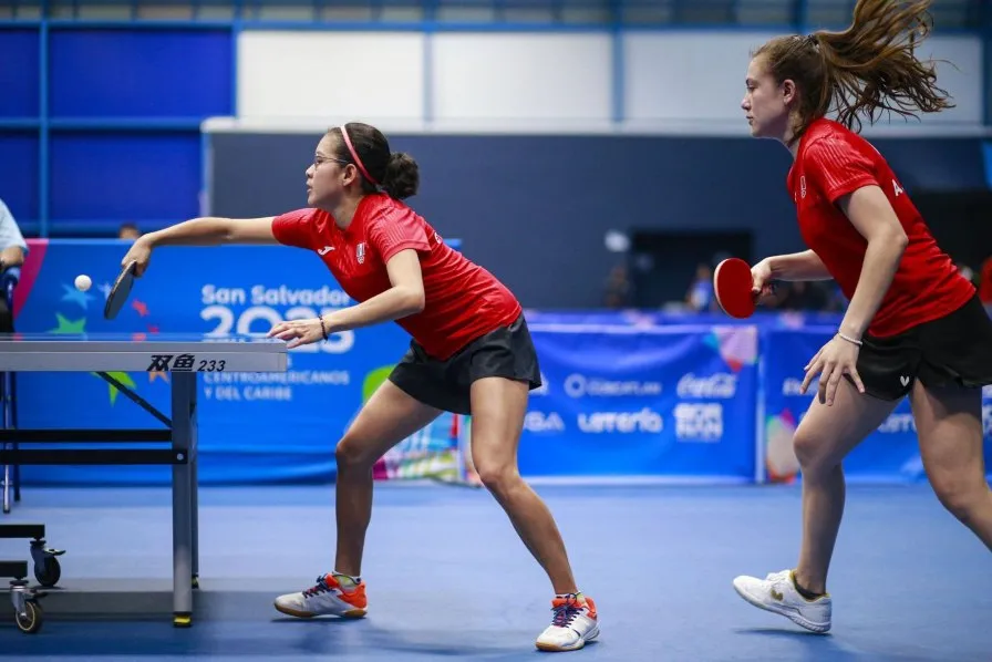 Clio Bárcenas y Arantxa Cossío contra Cuba