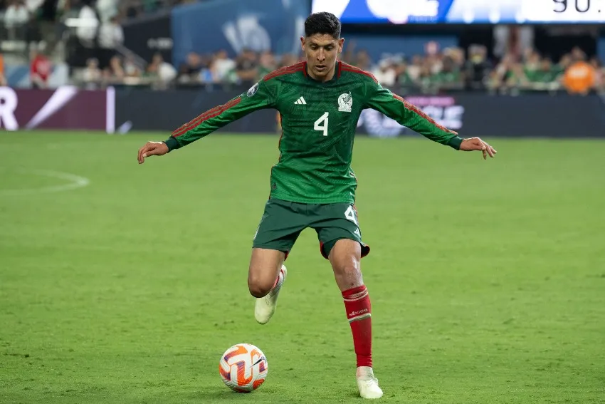 Edson Álvarez será titular ante Honduras