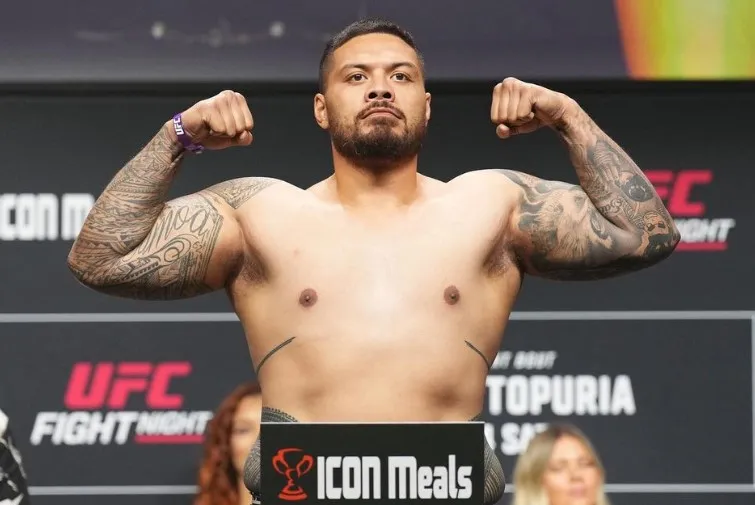 Justin Tafa previo a un combate