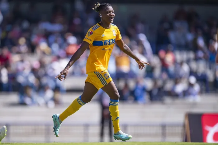 Uchenna Kanu fue la primera jugadora africana de la liga