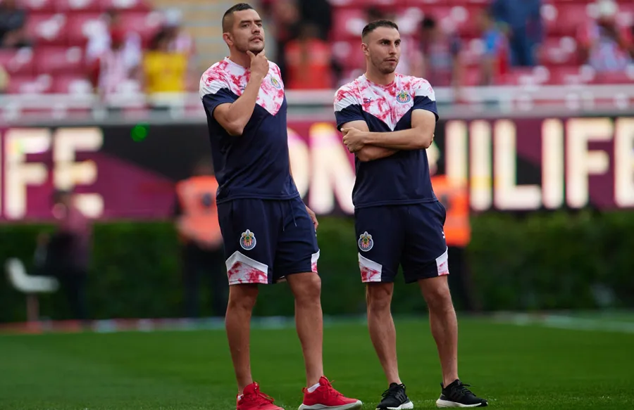 Flores con Alejandro Mayorga previo a partido del Rebaño