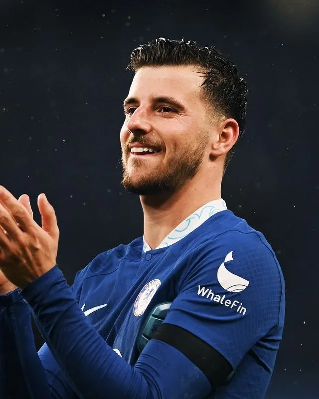 Mount jugando con el Chelsea