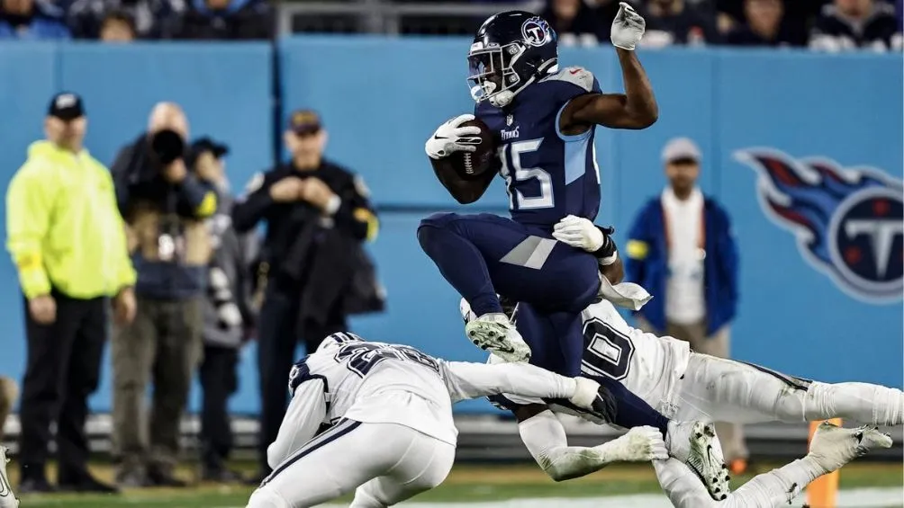 AP Haskins durante un juego