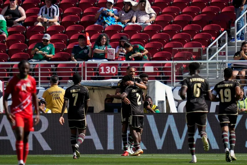 Jamaica avanzó a los Cuartos de Copa Oro