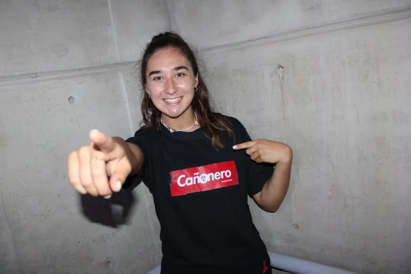 TWITTER @MazatlanFem Silvana Flores en su presentación con el Mazatlán