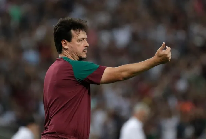 Diniz no dejará su cargo en Fluminense