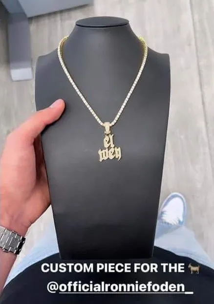 La nueva cadena de Ronnie Foden