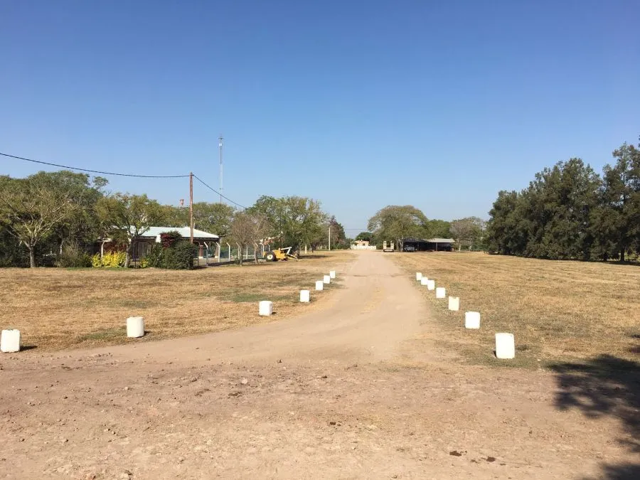 Batistuta recibió denuncia por explotación laboral