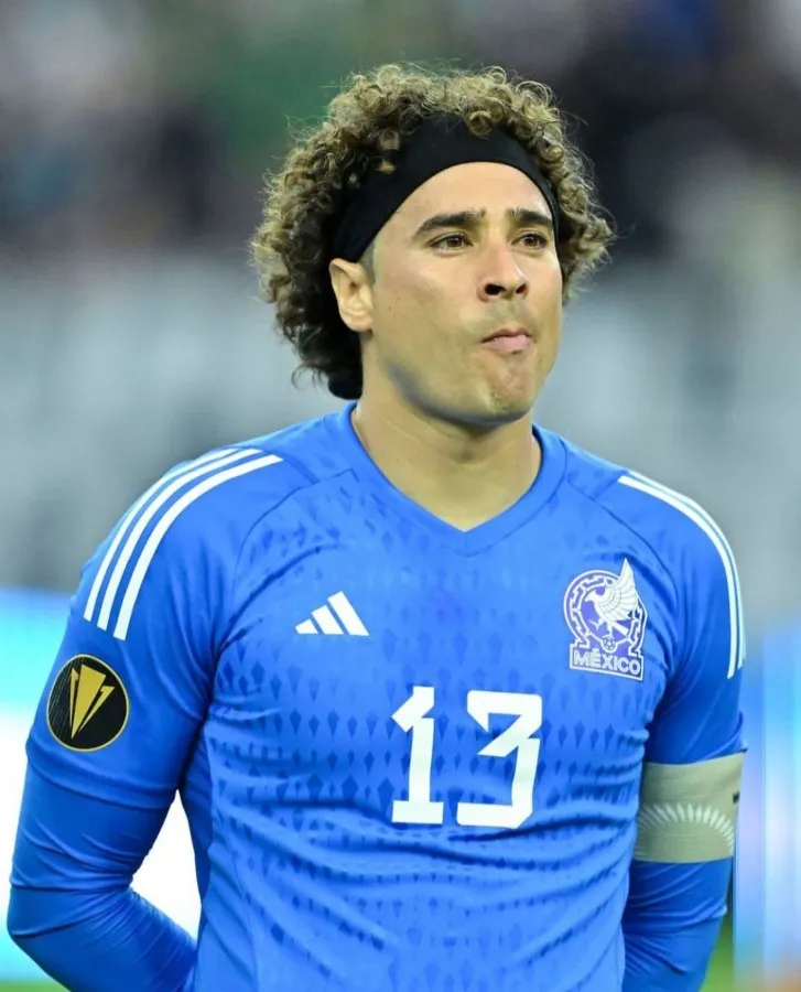 'Memo' Ochoa está en busca de su 6to Mundial