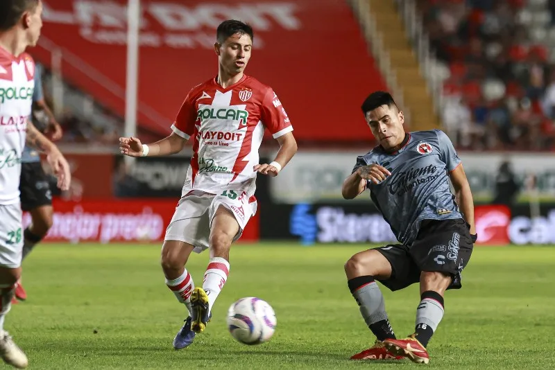 Necaxa y Xolos en el Estadio Victoria