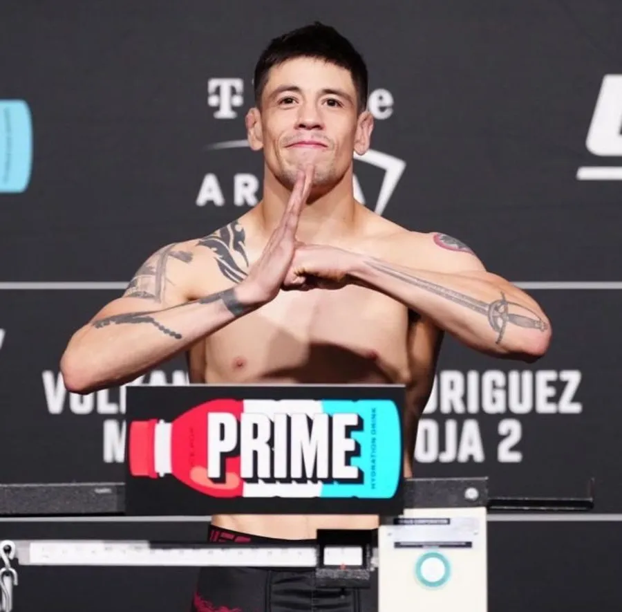 Brandon Moreno en el pesaje