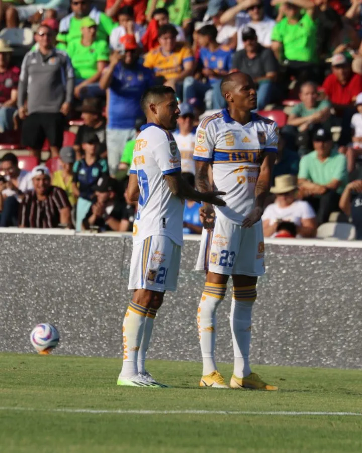 Javier Aquino y Julián Quiñones