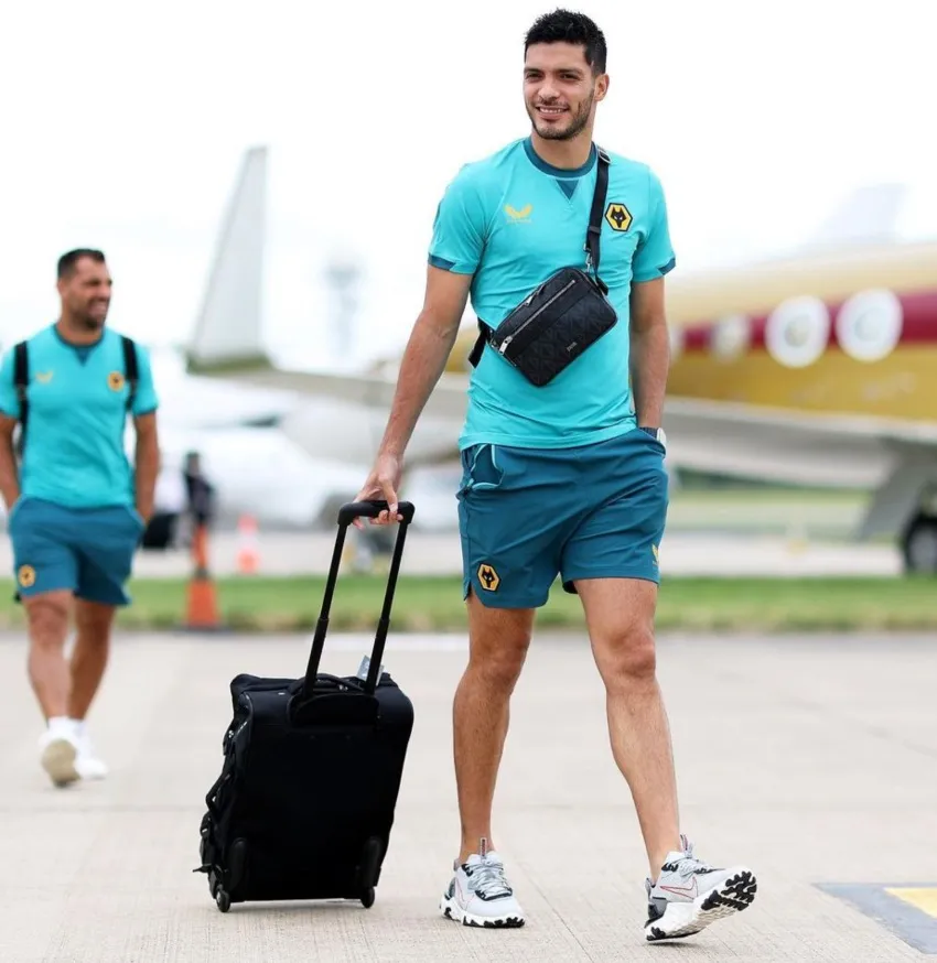 Jiménez en la Pretemporada de los Wolves