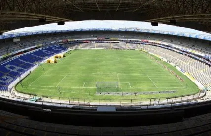 Estadio Corregidora en pésimas condiciones
