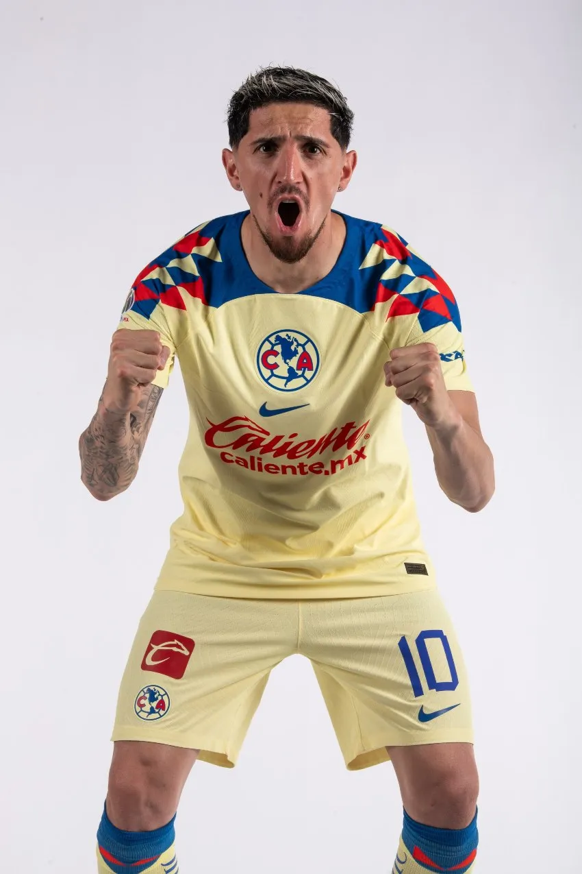Diego Valdés, mediocampista del América