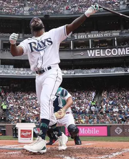 Arozarena cayó ante Vladímir Guerrero Jr.