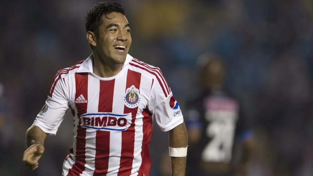 Marco Fabián con las Chivas