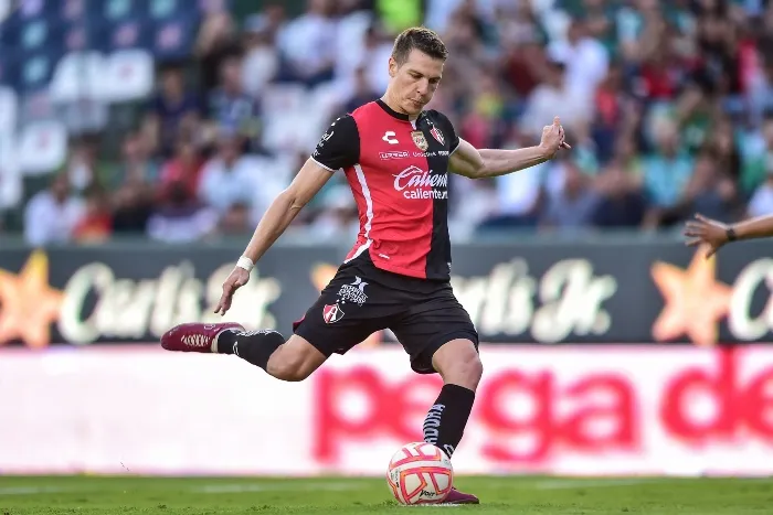 MEXSPORT Julio Furch en partido con Atlas