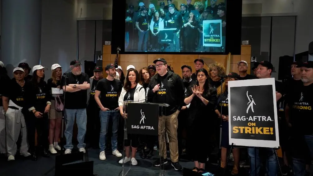 Hollywood se enfrenta a huelga histórica