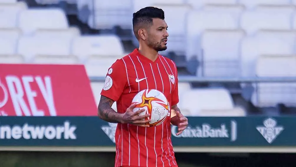 Corona volvió a la titularidad