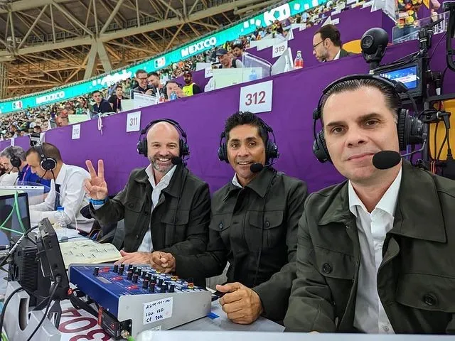 Campos junto a Luis García y Martinoli