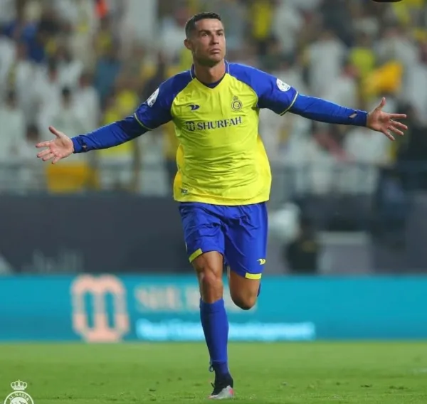 Cristiano Ronaldo festeja un gol