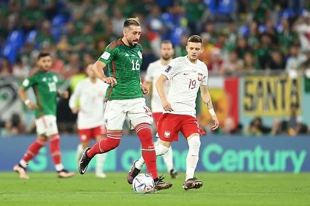 Herrera felicitó al Tri