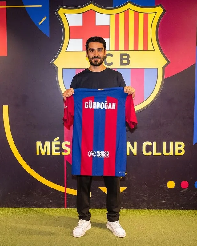 INSTAGRAM @fcbarcelona Ilkay Gündogan con la playera del FC Barcelona