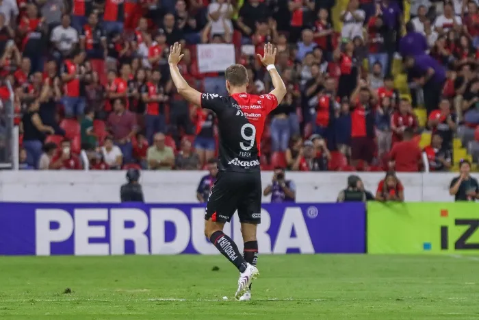 Despedida de Julio Furch