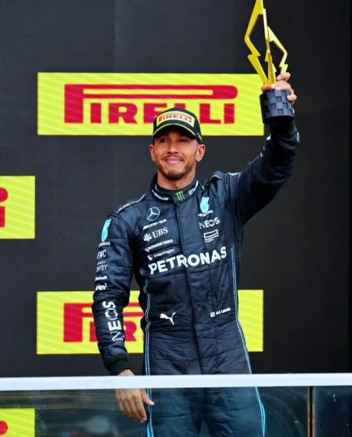 Hamilton restringió el acceso de Shakira