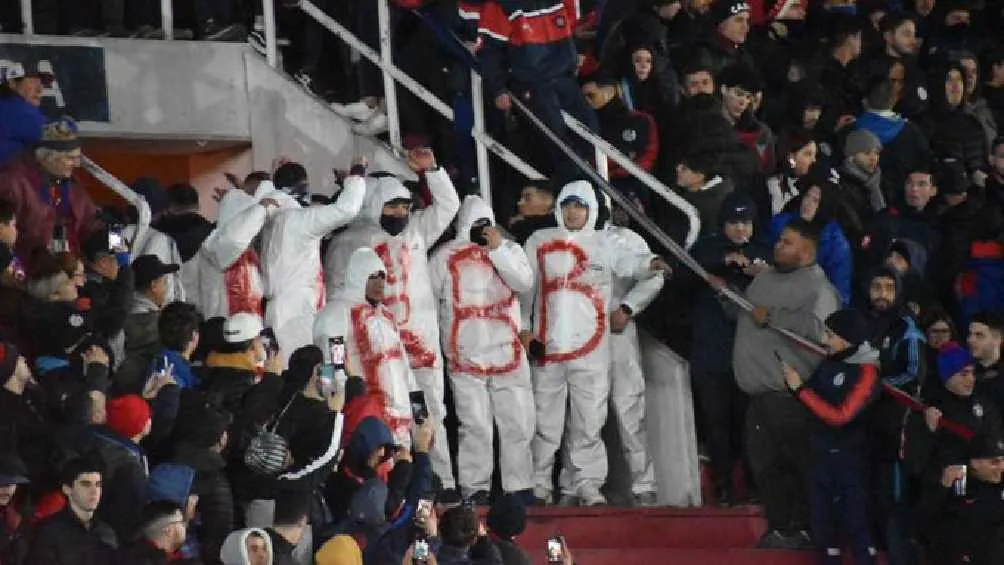 Los aficionados se burlaron del Globo