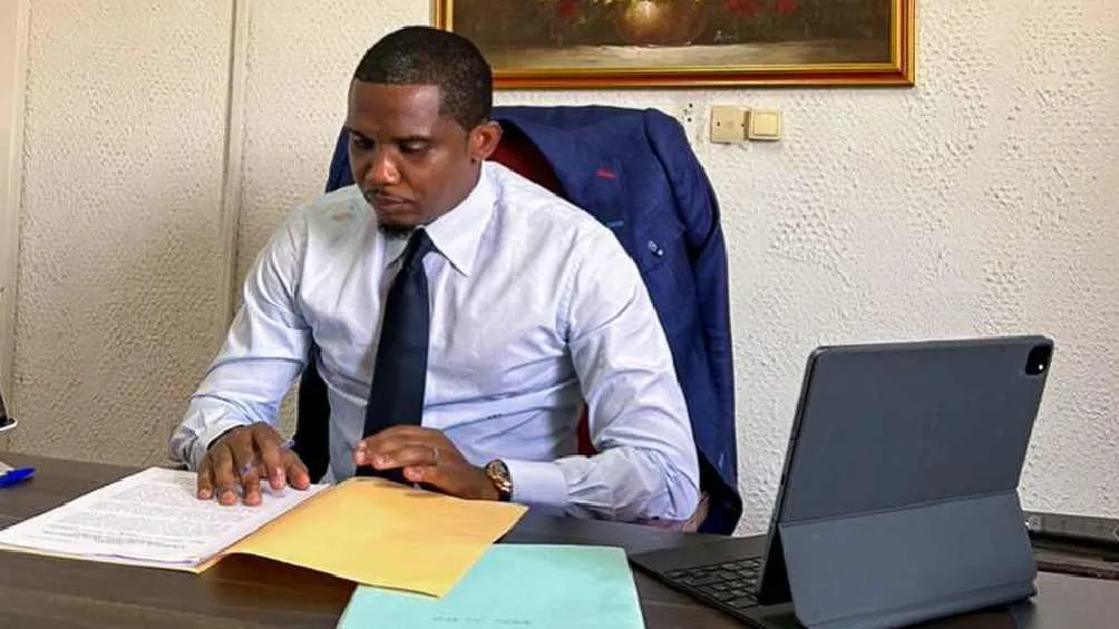 El presidente está envuelto en polémica