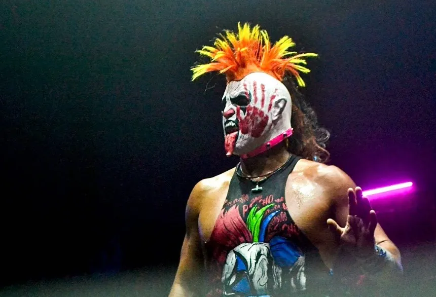 Psycho Clown previo a una lucha