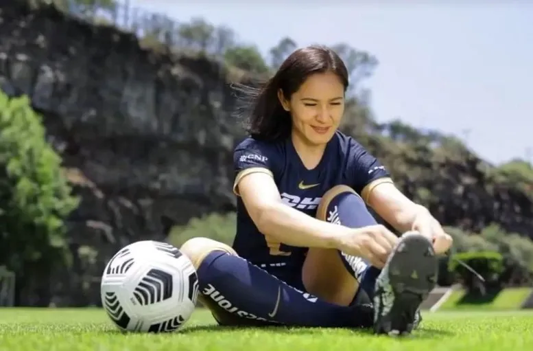 Desirée Monsiváis en partido con Pumas