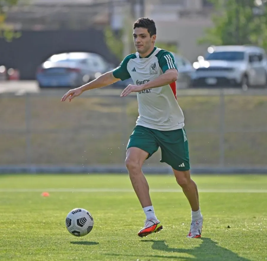 INSTAGRAM: @raulalonsojimenez9 El valor de Raúl Jiménez ha caído de manera dramática