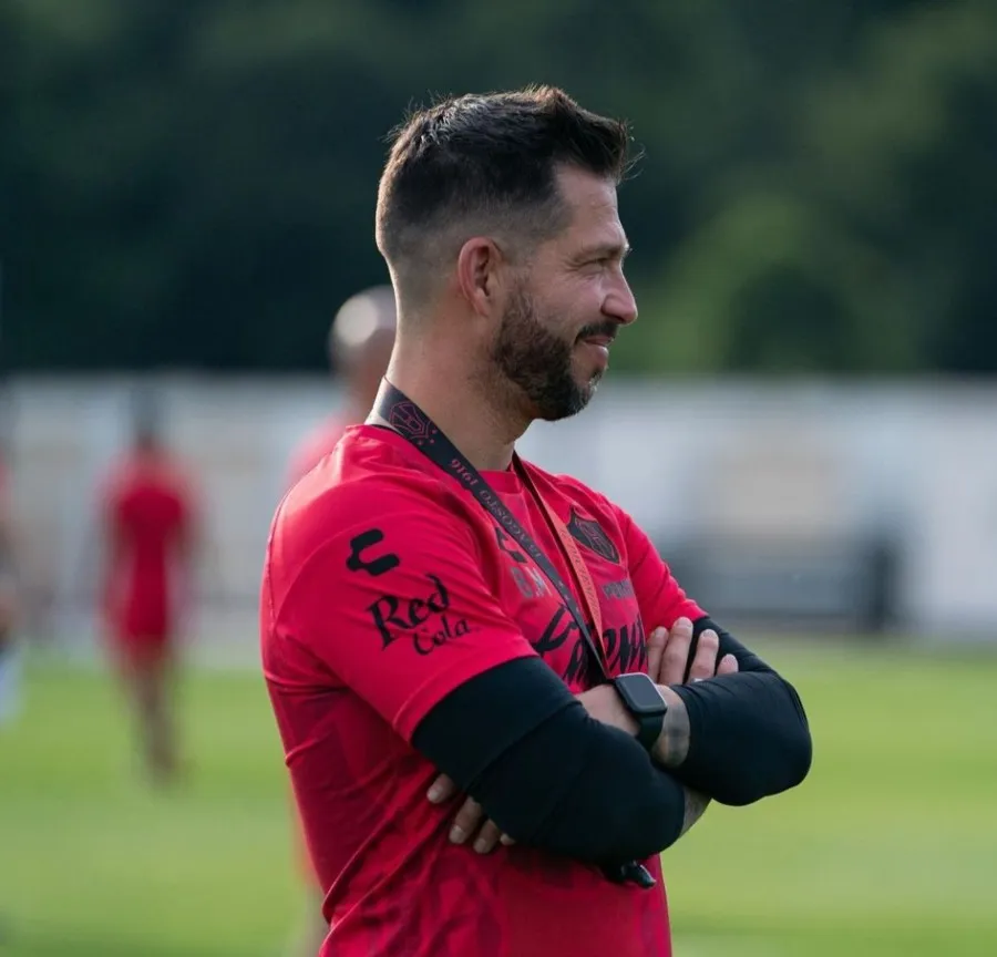 Benjamín Mora, DT de Atlas