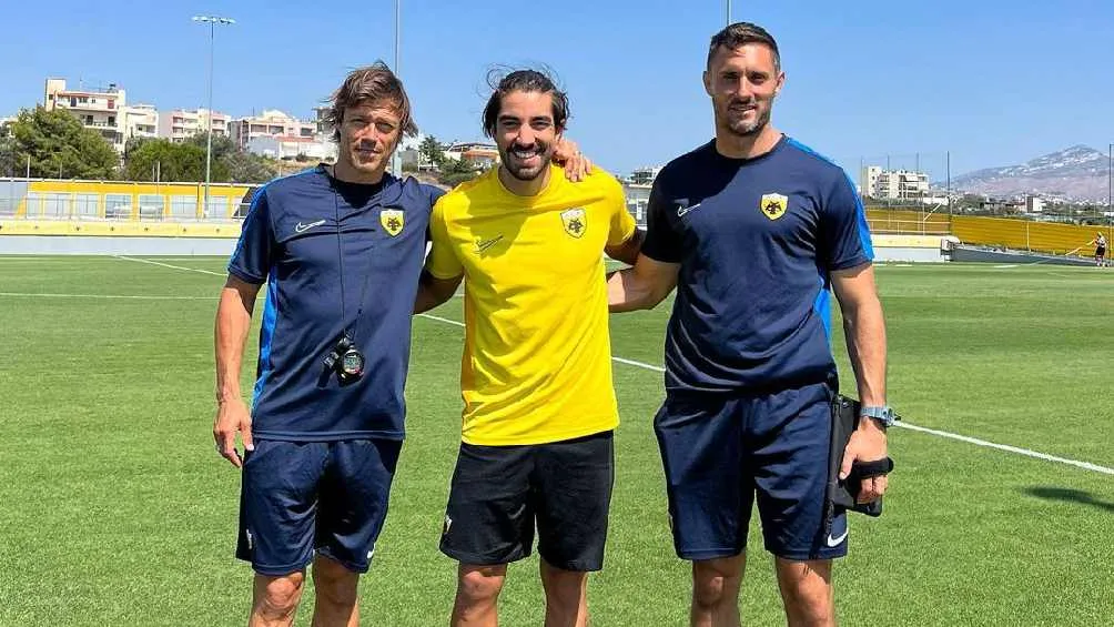 Almeyda debutó al mexicano