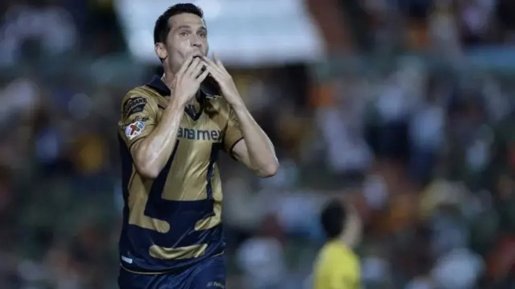 Luis García Sanz en su etapa con Pumas