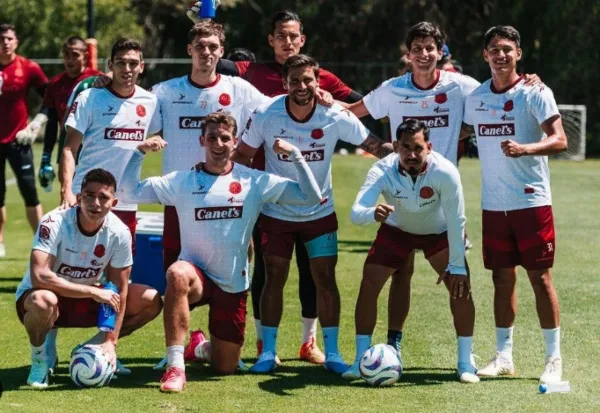 Entrenamiento Atlético de San Luis previo al partido