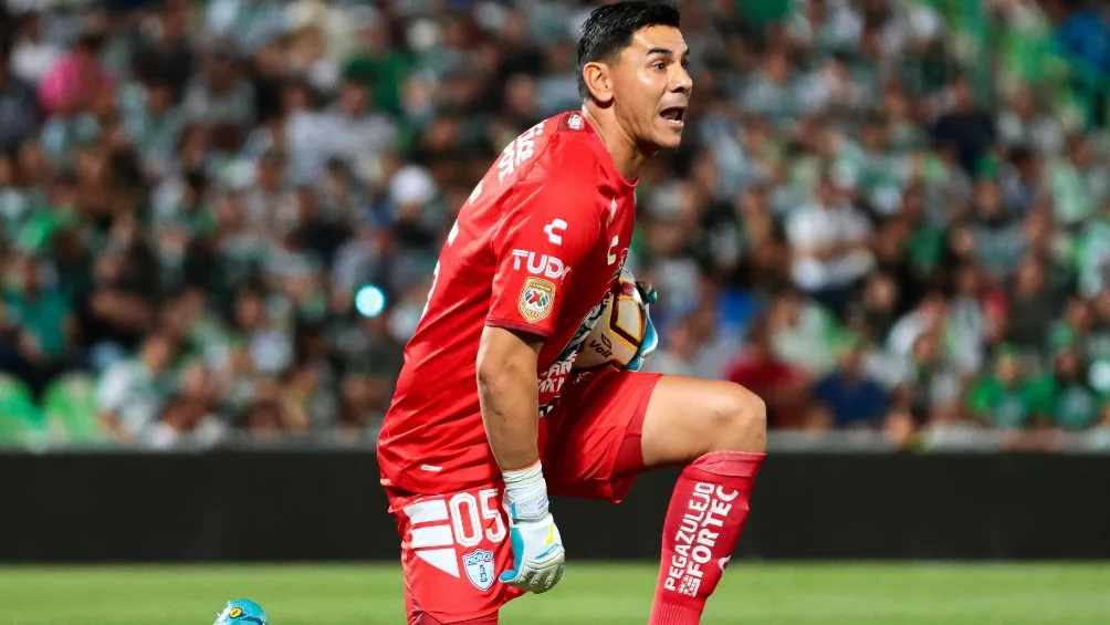 Óscar Ustari no seguirá en los Tuzos