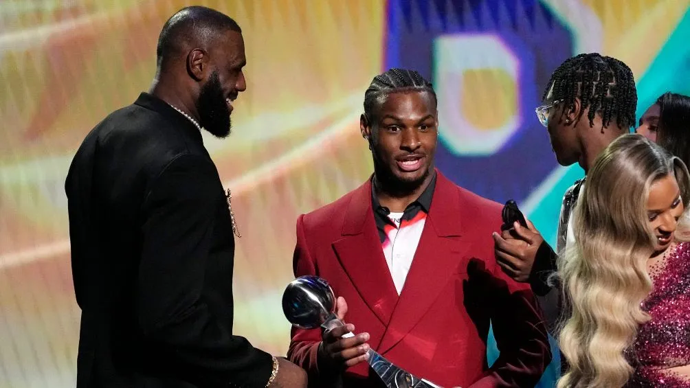 LeBron James quiere jugar con su hijo en la NBA