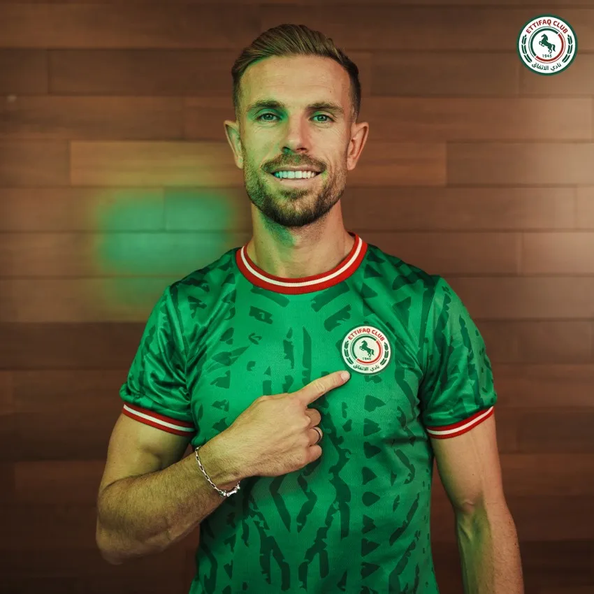 Henderson, nuevo jugador del Al-Ettifaq