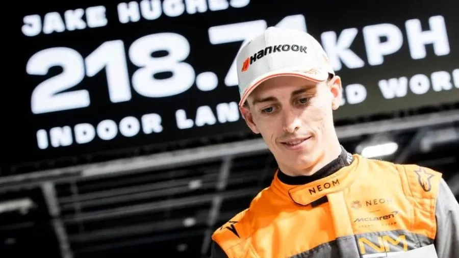 INSTAGRAM: @FIAFormulaE Hughes alcanzó los 218.7 km/h